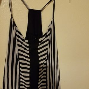 New York & Co NWT Tank top.